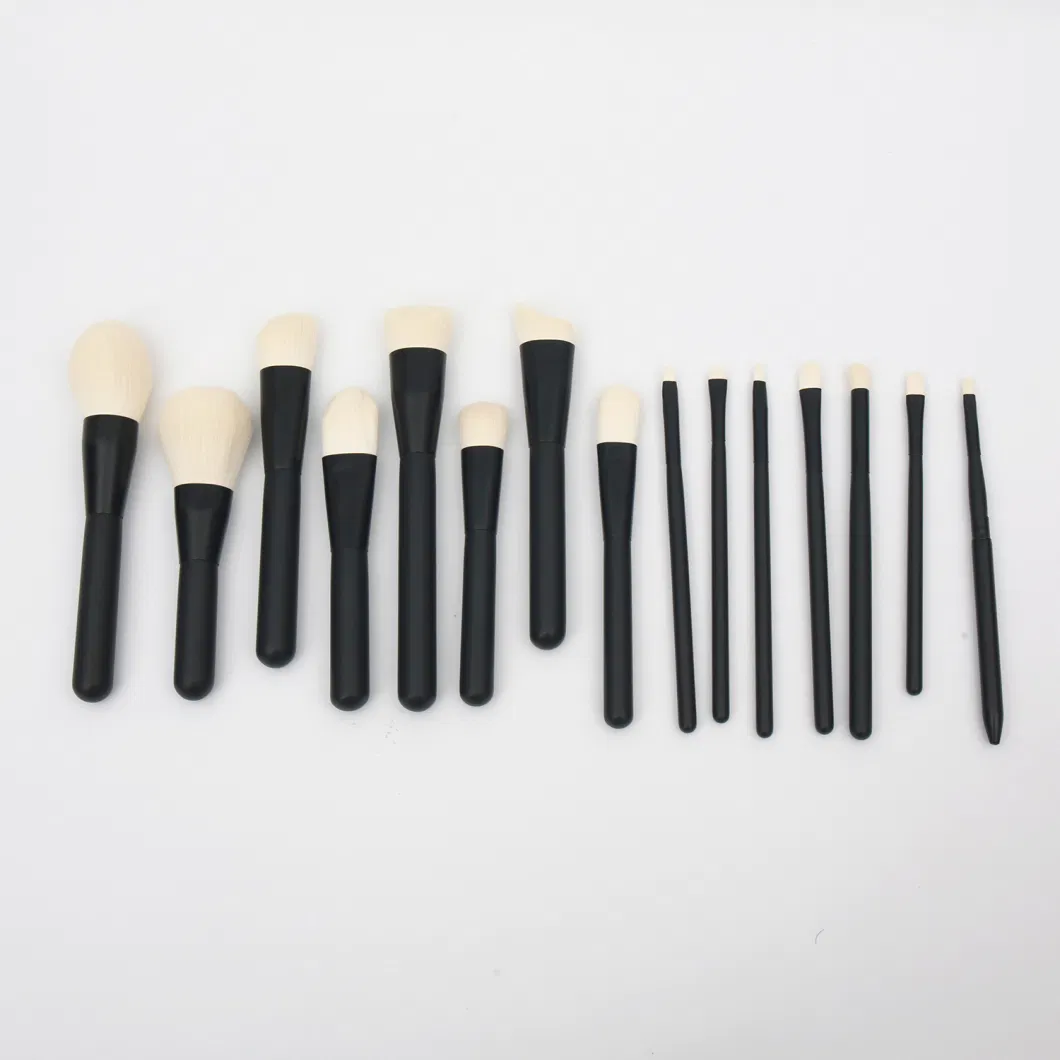 Make up Blush Eyeshadow Foundation Brush Cosmetic Accessories